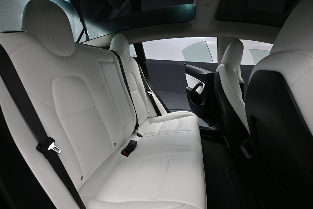 Used 2018 Tesla Model 3 Long Range AWD/4WD image 39