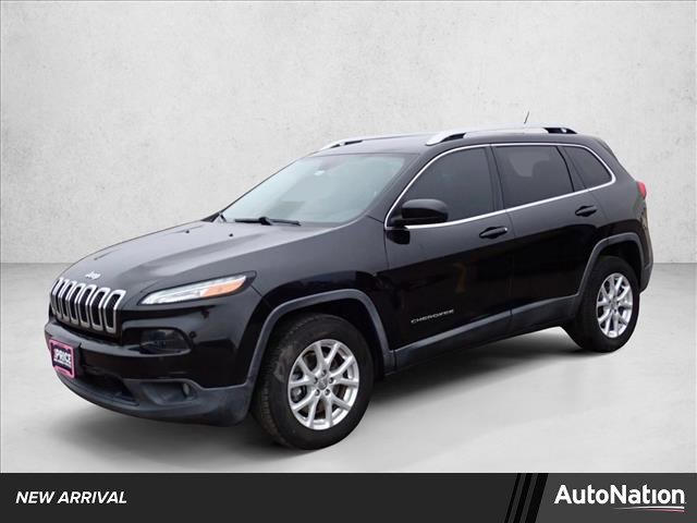 Used 2016 Jeep Cherokee Latitude image 1
