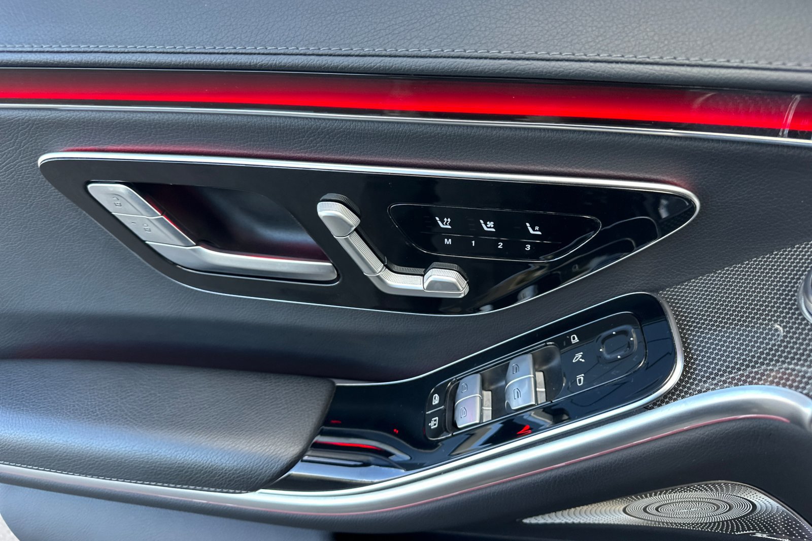 Certified 2022 Mercedes-Benz S 500 4MATIC image 11