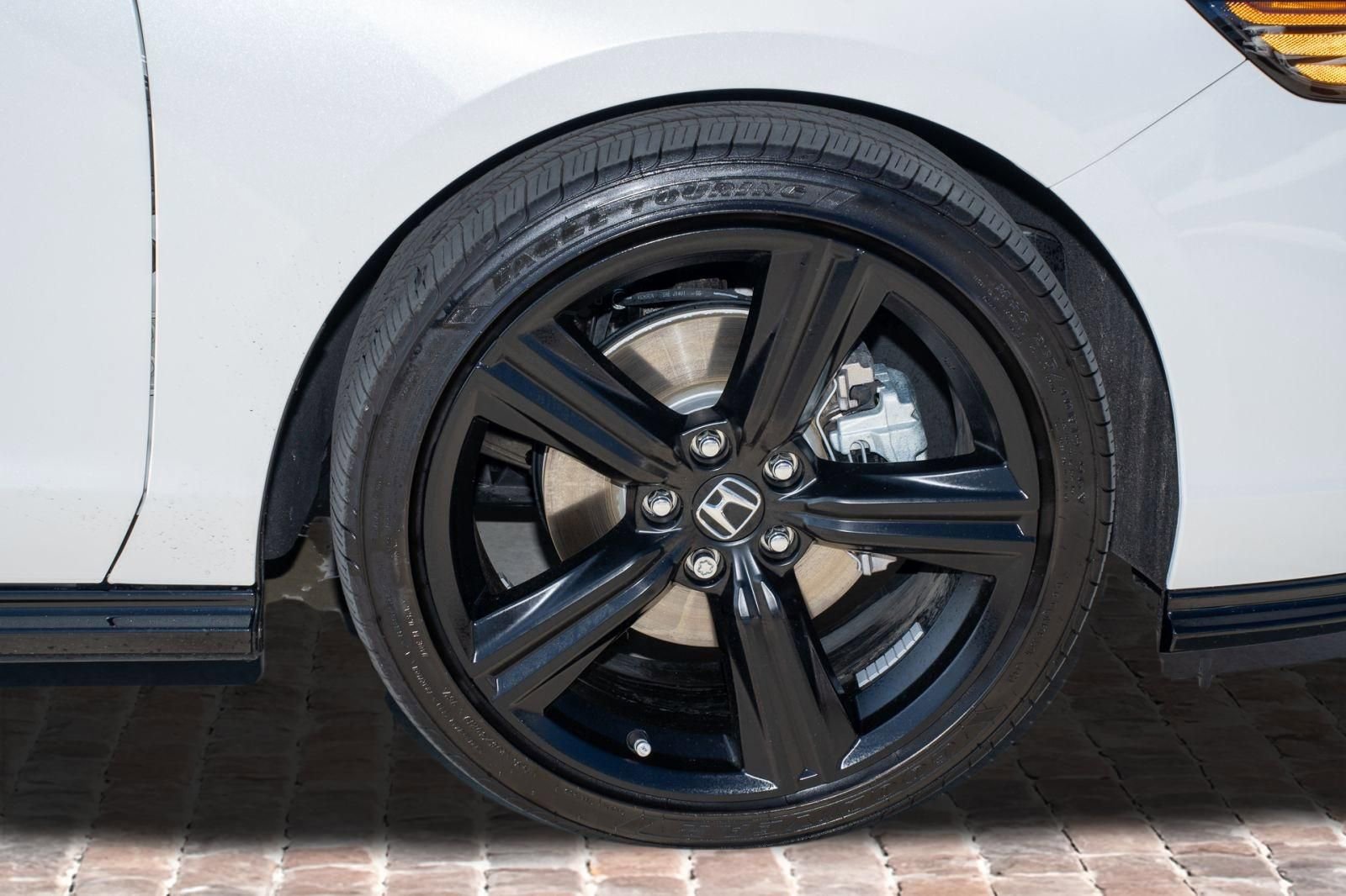 Certified 2025 Honda Accord Sport image 41