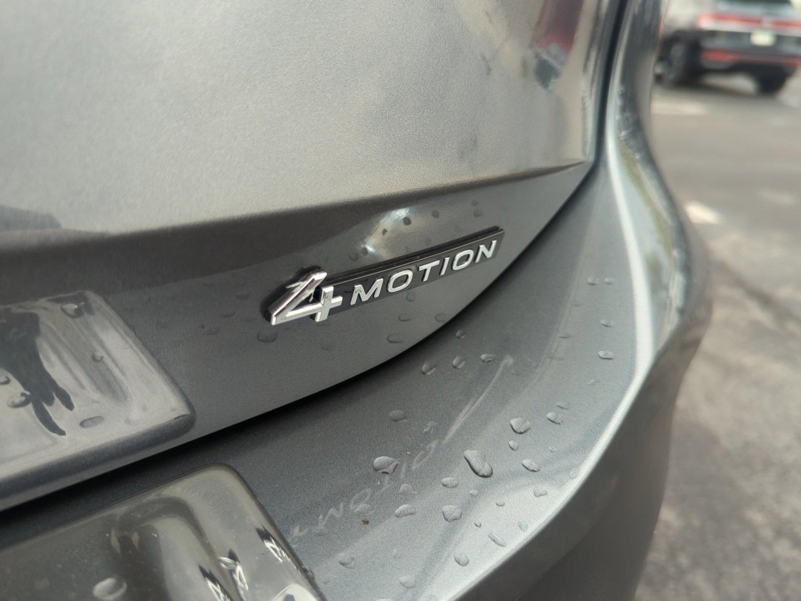 Certified 2025 Volkswagen Tiguan S w/ 18" Wheel Package image 24