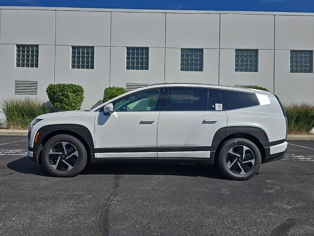 New 2026 Hyundai Ioniq 9 SE image 5