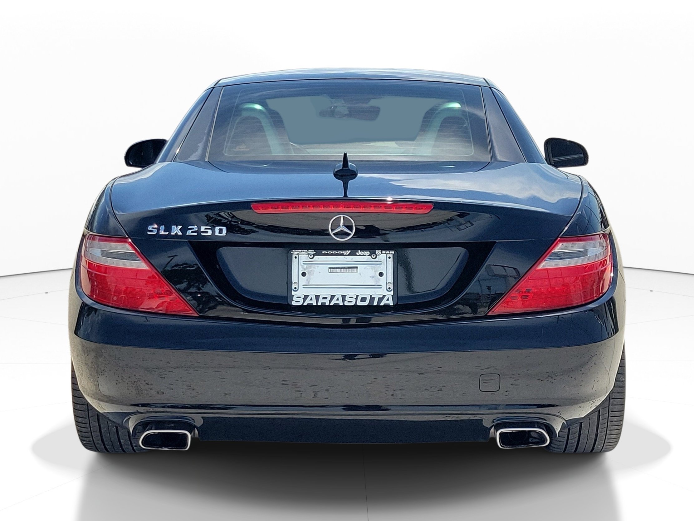Used 2013 Mercedes-Benz SLK 250 image 5