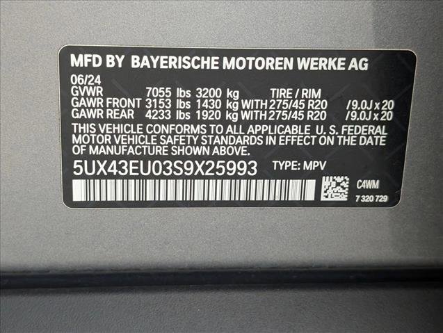 Certified 2025 BMW X5 xDrive50e w/ Premium Package image 26