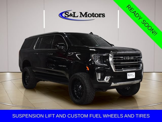Used 2024 GMC Yukon XL SLT AWD/4WD image 1