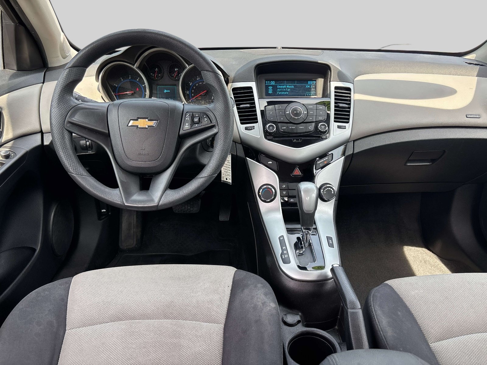 Used 2016 Chevrolet Cruze LS FWD image 10