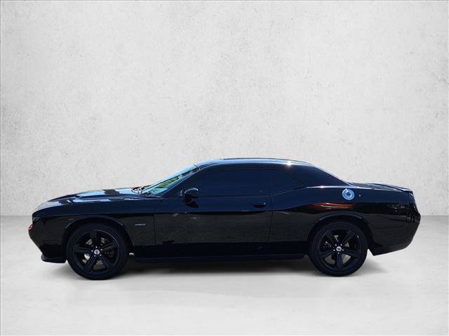 Used 2017 Dodge Challenger R/T RWD image 10