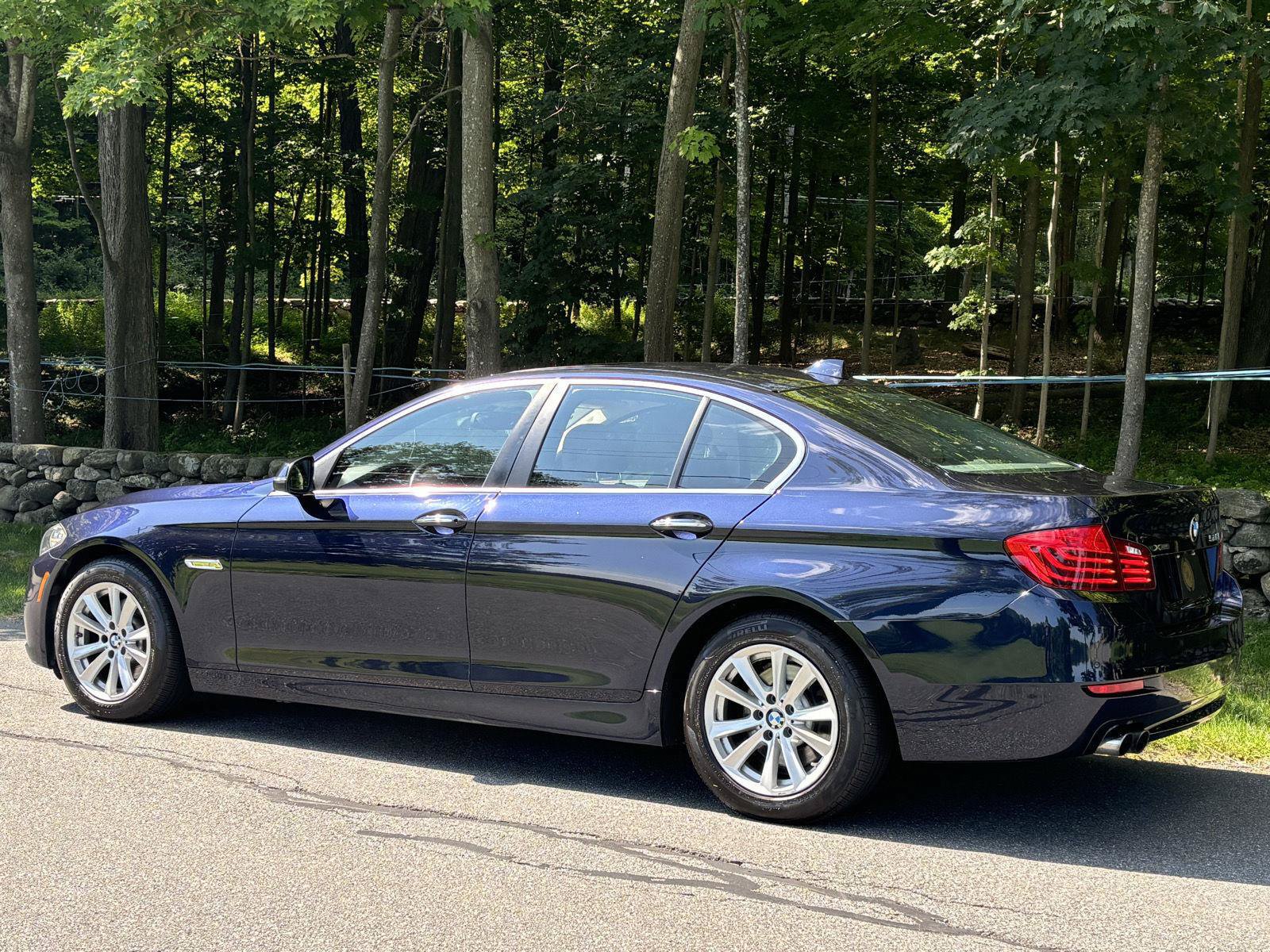 Used 2015 BMW 528i xDrive Sedan AWD/4WD image 14