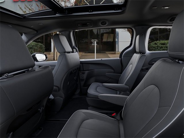 New 2026 Chrysler Pacifica Limited w/ S Appearance Package image 23
