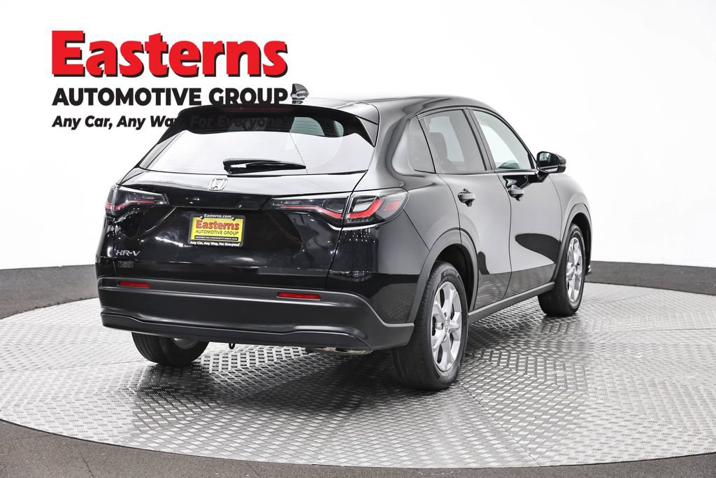 Used 2024 Honda HR-V LX image 5