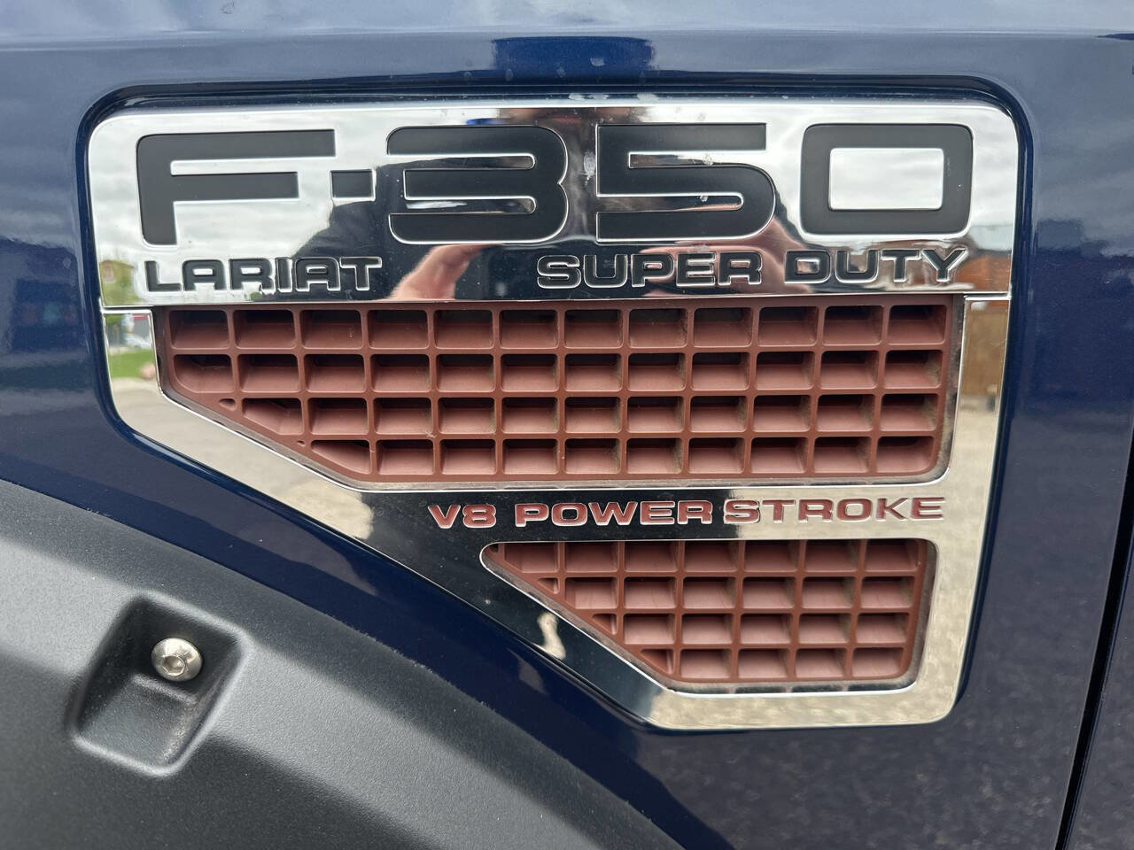 Used 2010 Ford F350 Lariat image 13