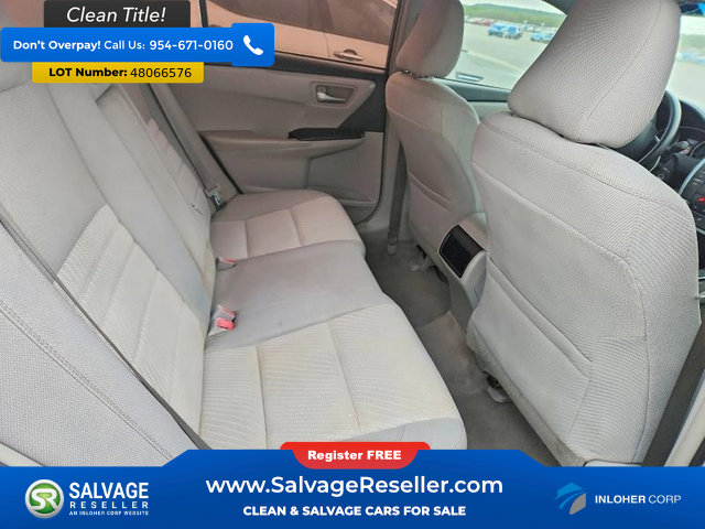 Used 2016 Toyota Camry LE image 13