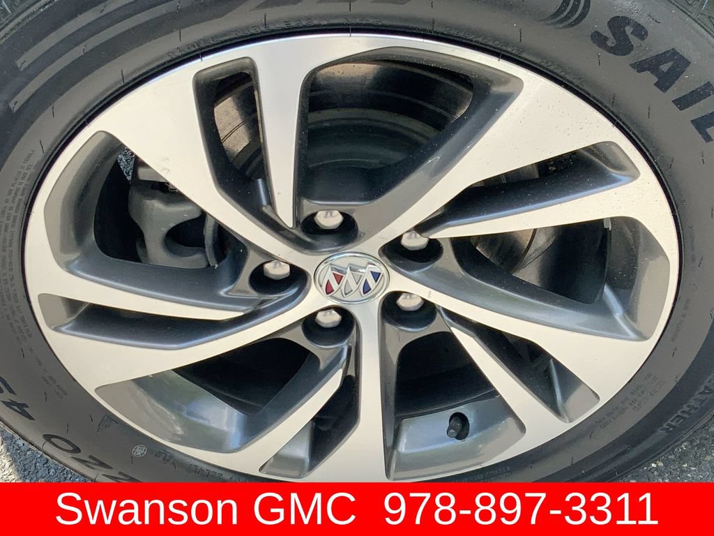 Certified 2022 Buick Envision Essence w/ Technology Package I AWD/4WD image 34