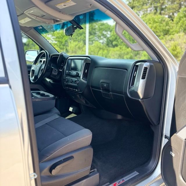 Used 2018 Chevrolet Silverado 1500 LT w/ Texas Edition AWD/4WD image 14