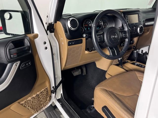 Used 2015 Jeep Wrangler Unlimited Rubicon w/ Dual Top Group image 20