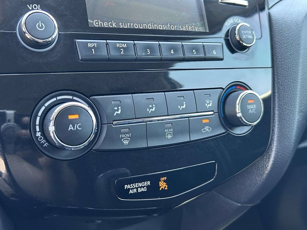 Used 2017 Nissan Rogue Sport S w/ S Appearance Package FWD image 23
