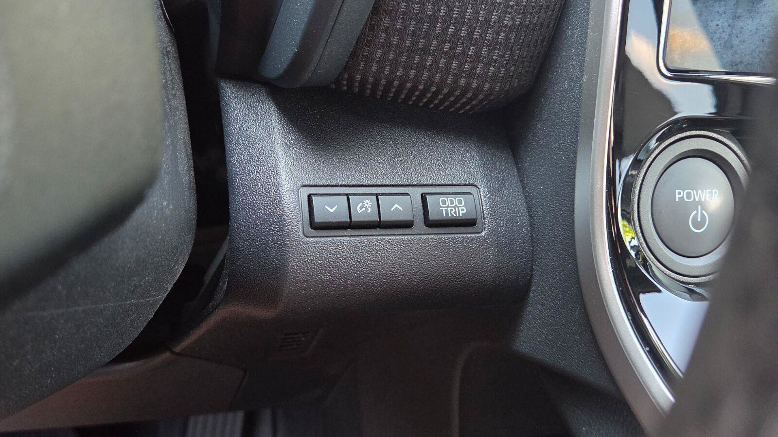 Used 2023 Toyota bZ4X AWD image 29