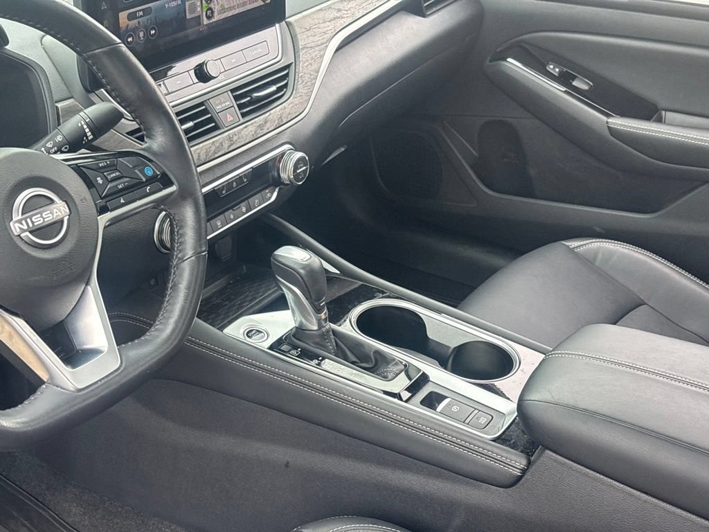 Used 2024 Nissan Altima 2.5 SL AWD/4WD image 18