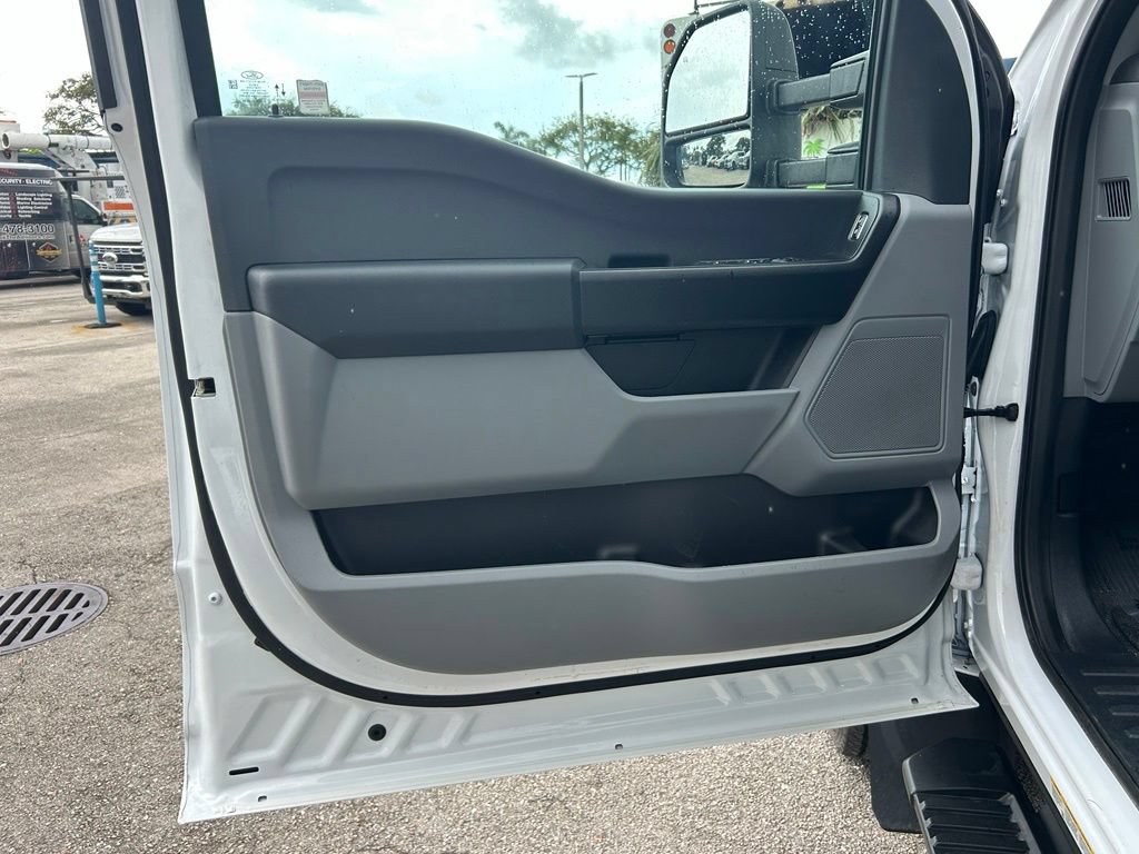 Used 2025 Ford F450 XL AWD/4WD image 38