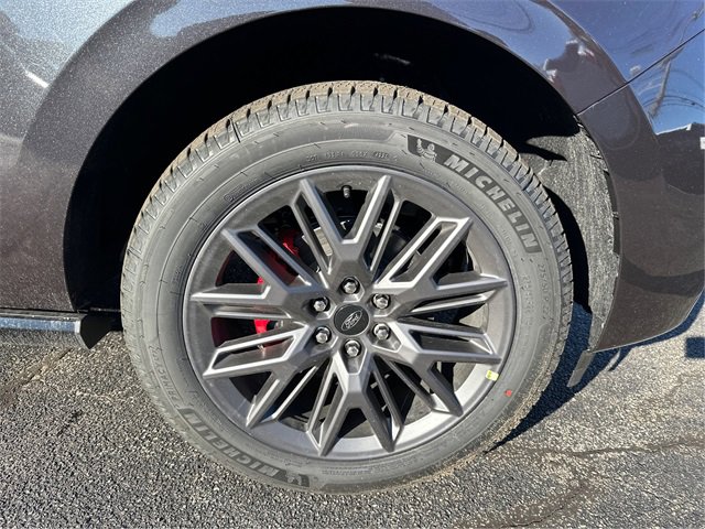 New 2025 Ford Expedition Max Platinum w/ Stealth Performance Package image 12