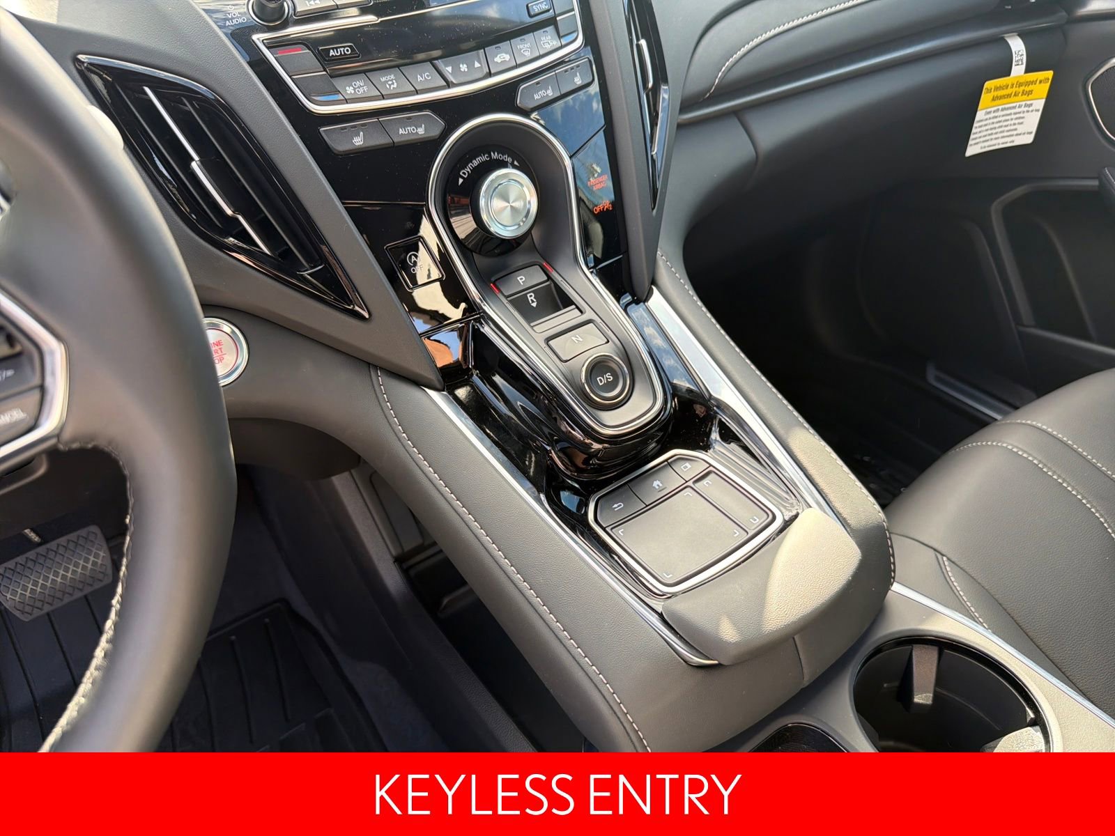 Used 2025 Acura RDX SH-AWD image 18