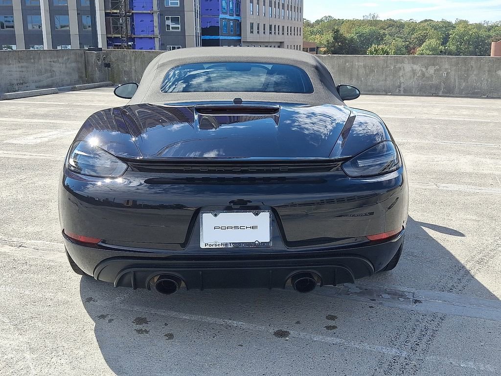 Certified 2024 Porsche 718 Boxster GTS image 9