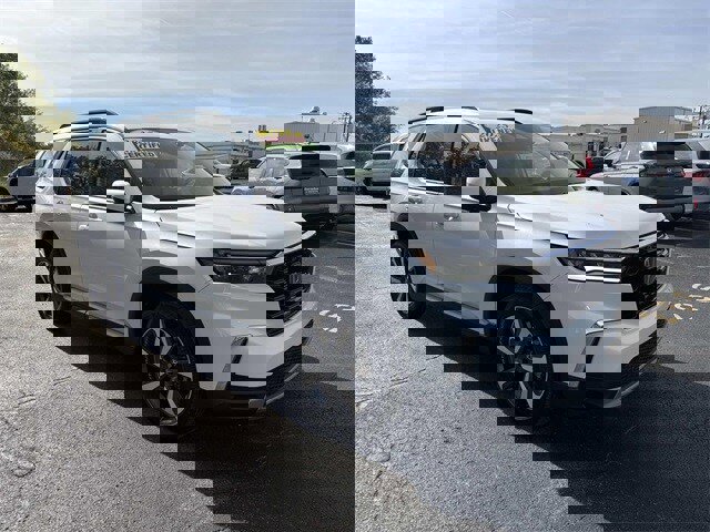 Used 2025 Honda Pilot Elite