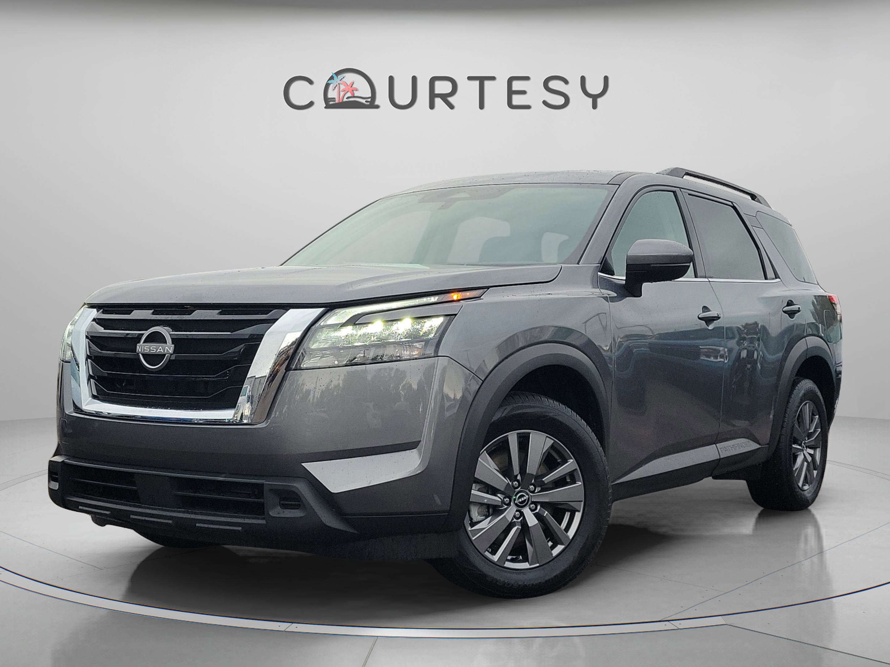Certified 2025 Nissan Pathfinder SV image 1