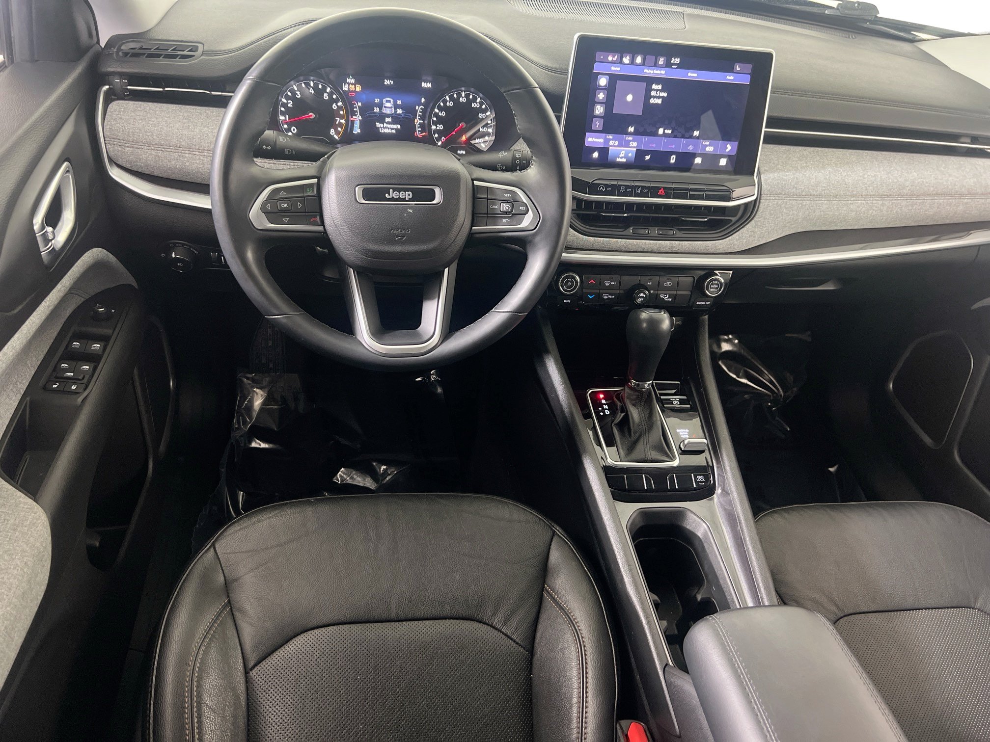Used 2022 Jeep Compass Latitude AWD/4WD image 21