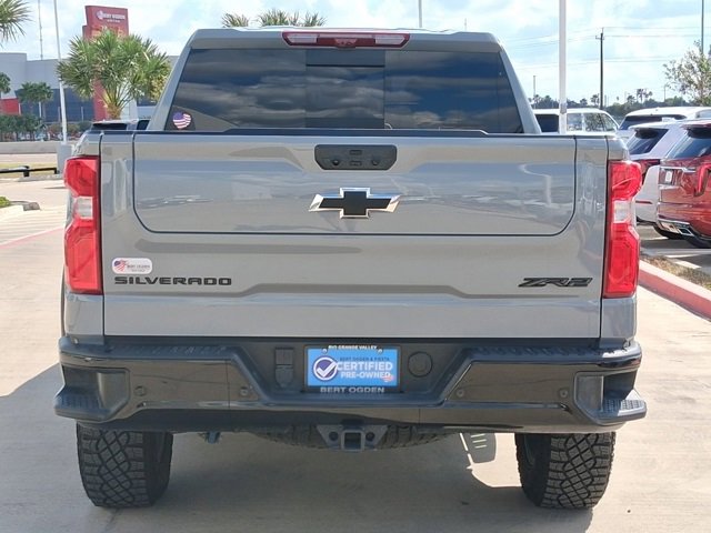 Used 2025 Chevrolet Silverado 1500 ZR2 w/ Technology Package image 5