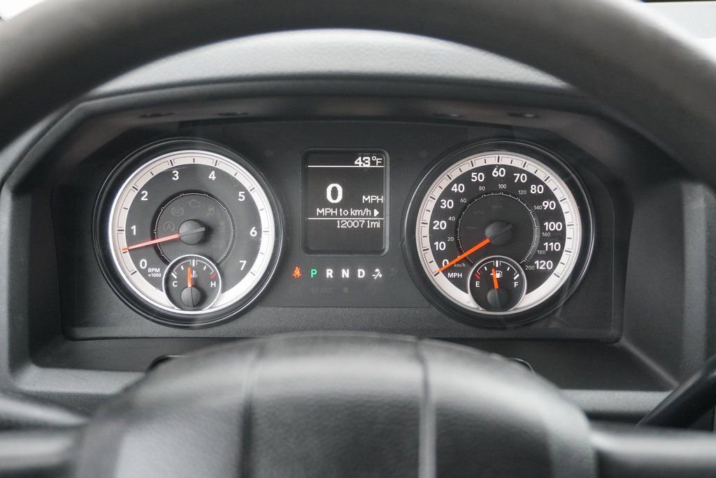 Used 2015 RAM 1500 ST w/ SXT Appearance Group image 13