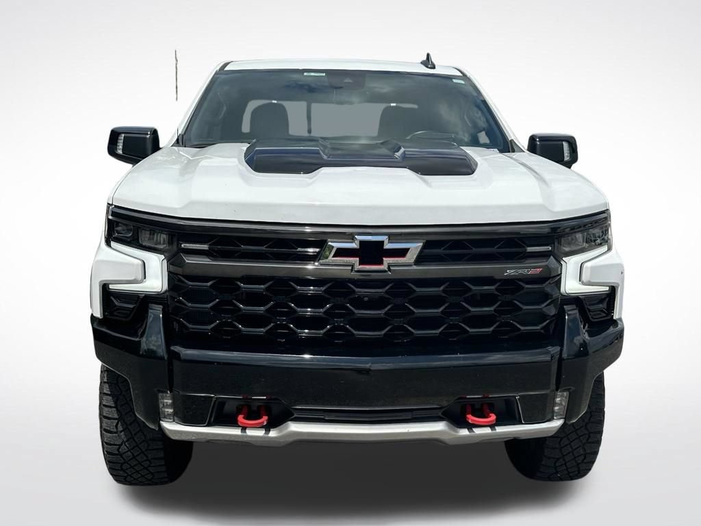 Used 2022 Chevrolet Silverado 1500 ZR2 w/ Technology Package AWD/4WD image 9