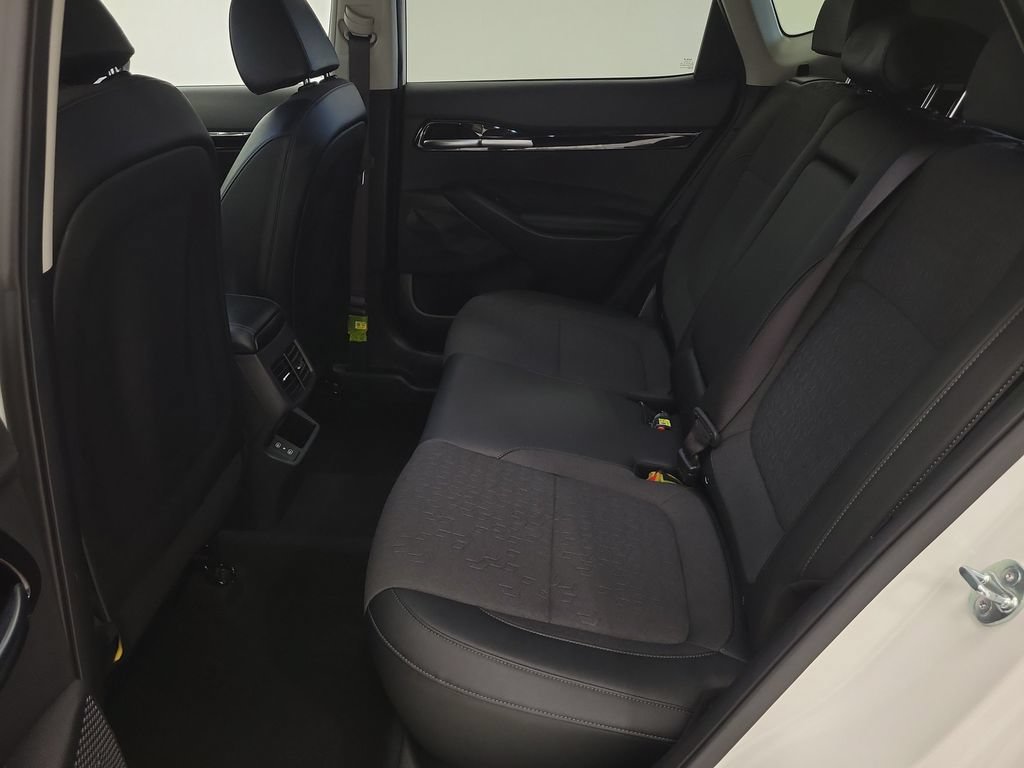 Used 2024 Kia Seltos S AWD/4WD image 23