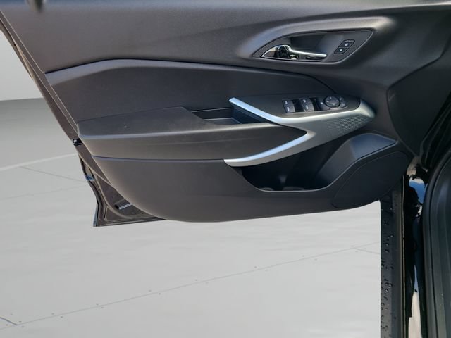 New 2026 Chevrolet Trax LS FWD image 16