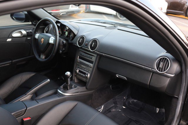 Used 2006 Porsche Cayman S image 41
