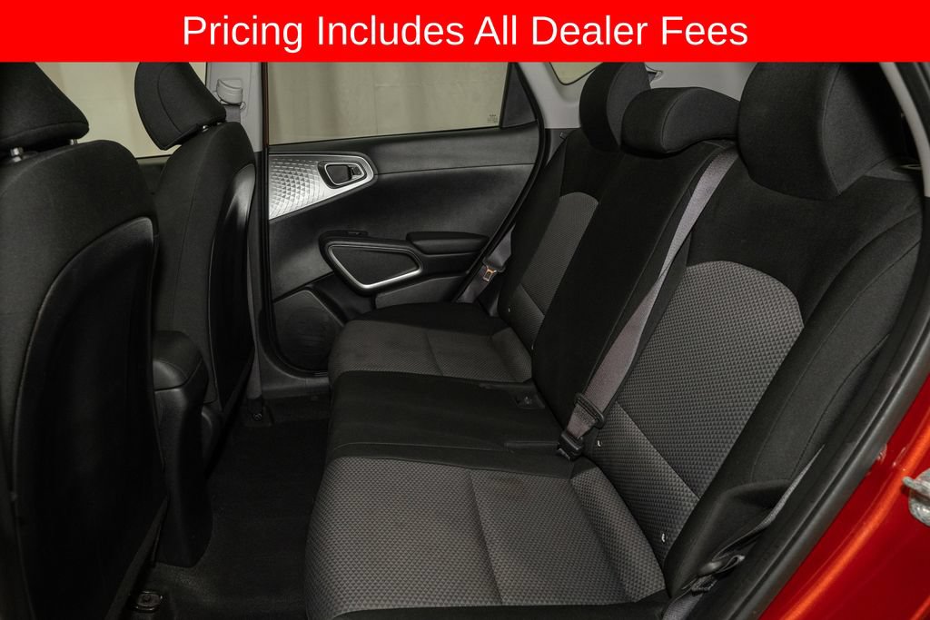 Used 2022 Kia Soul LX w/ Technology Package FWD image 7