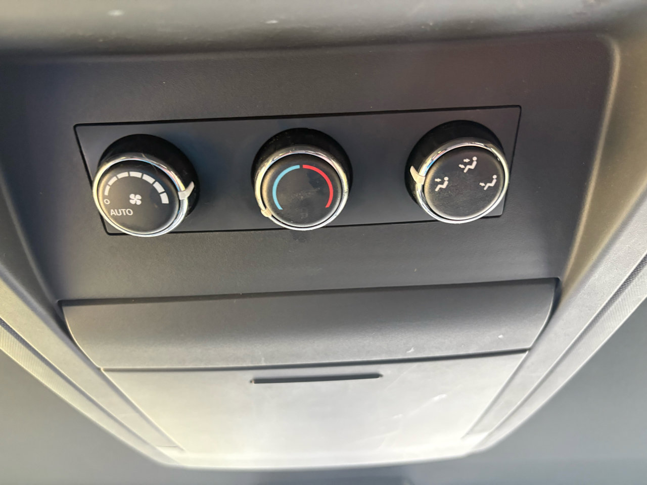 Used 2019 Dodge Grand Caravan GT image 22