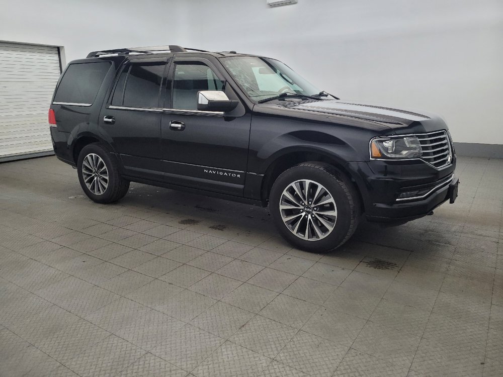 Used 2017 Lincoln Navigator Select AWD/4WD image 11