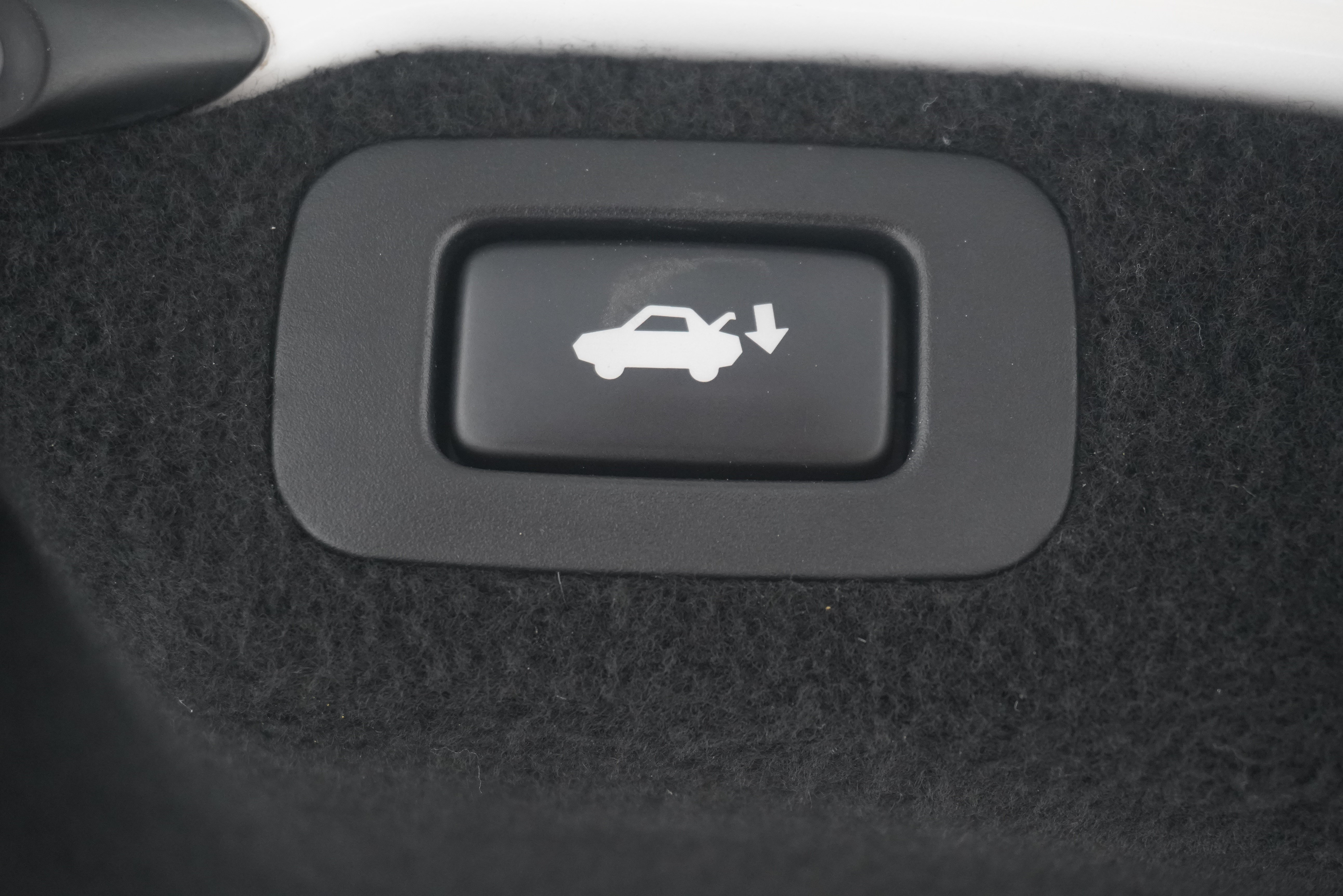 Used 2012 Lexus LS 460 w/ Luxury Value Edition RWD image 30