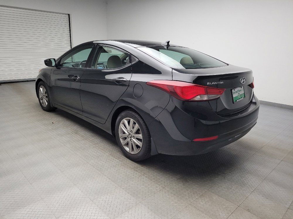 Used 2016 Hyundai Elantra SE w/ Option Group 02 FWD image 5