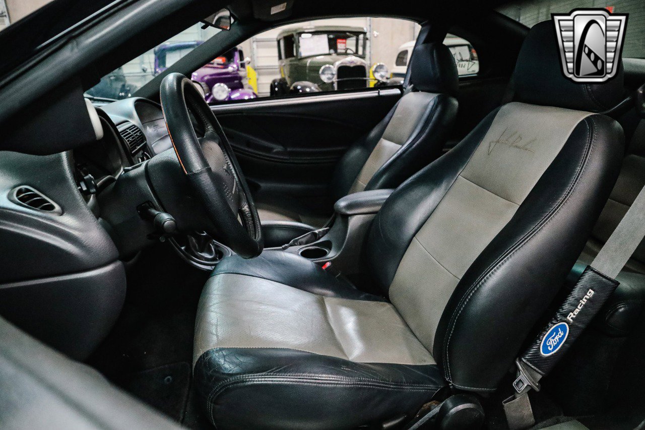 Used 2003 Ford Mustang GT image 17