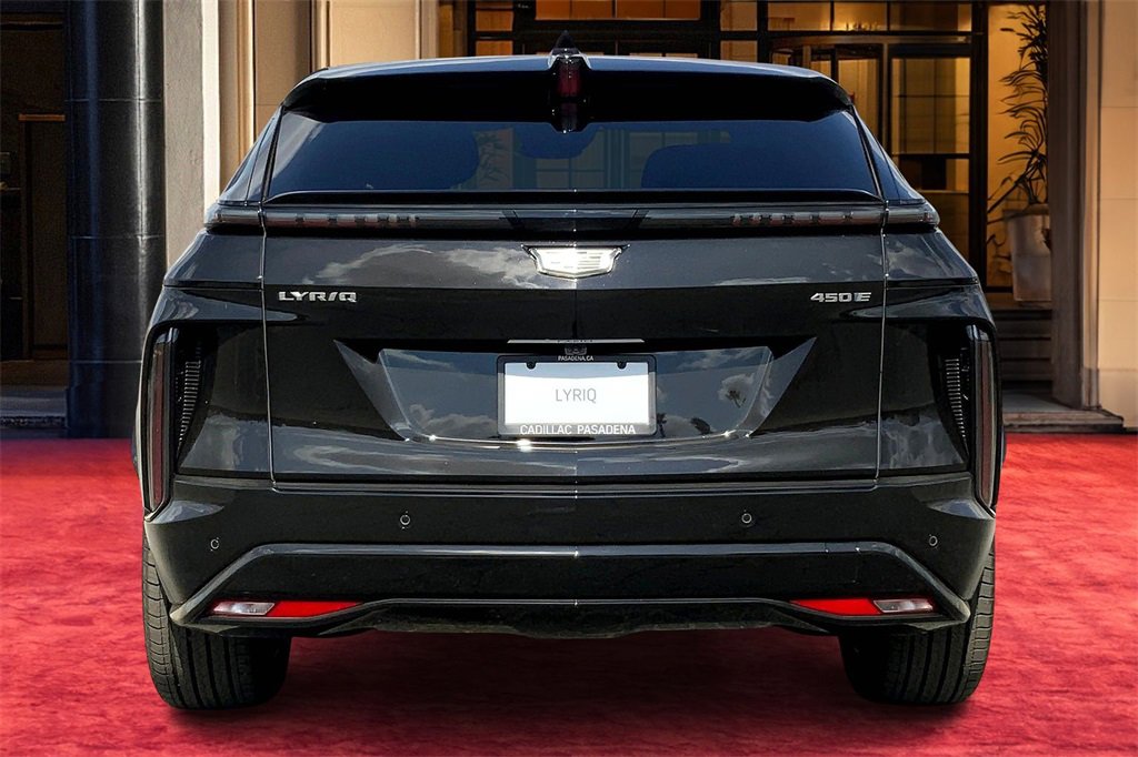 New 2026 Cadillac Lyriq Sport image 5