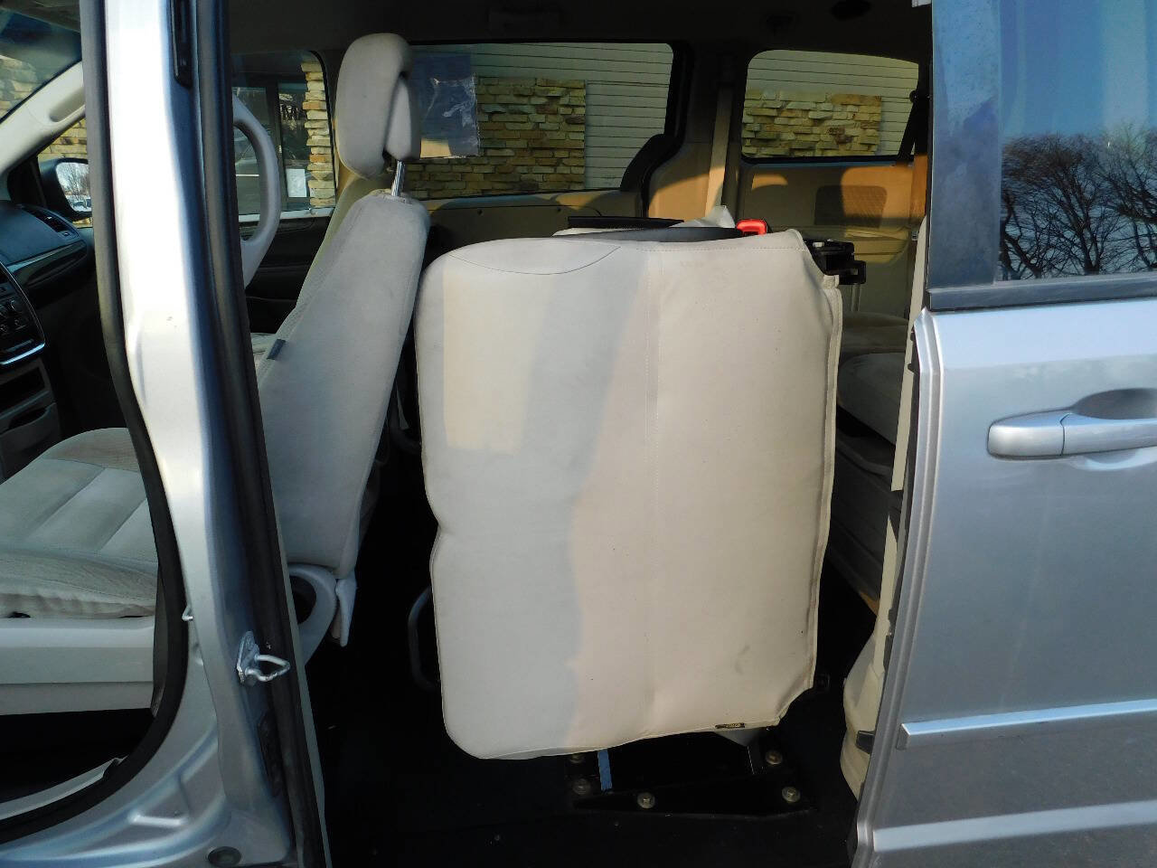 Used 2017 Dodge Grand Caravan SE w/ Power Window Group image 25