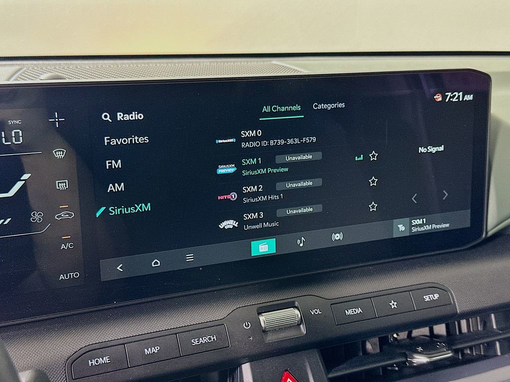 Used 2025 Kia K4 EX image 28