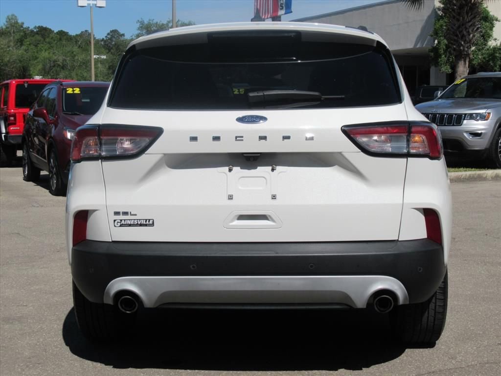 Used 2022 Ford Escape SEL w/ Technology Package FWD image 6