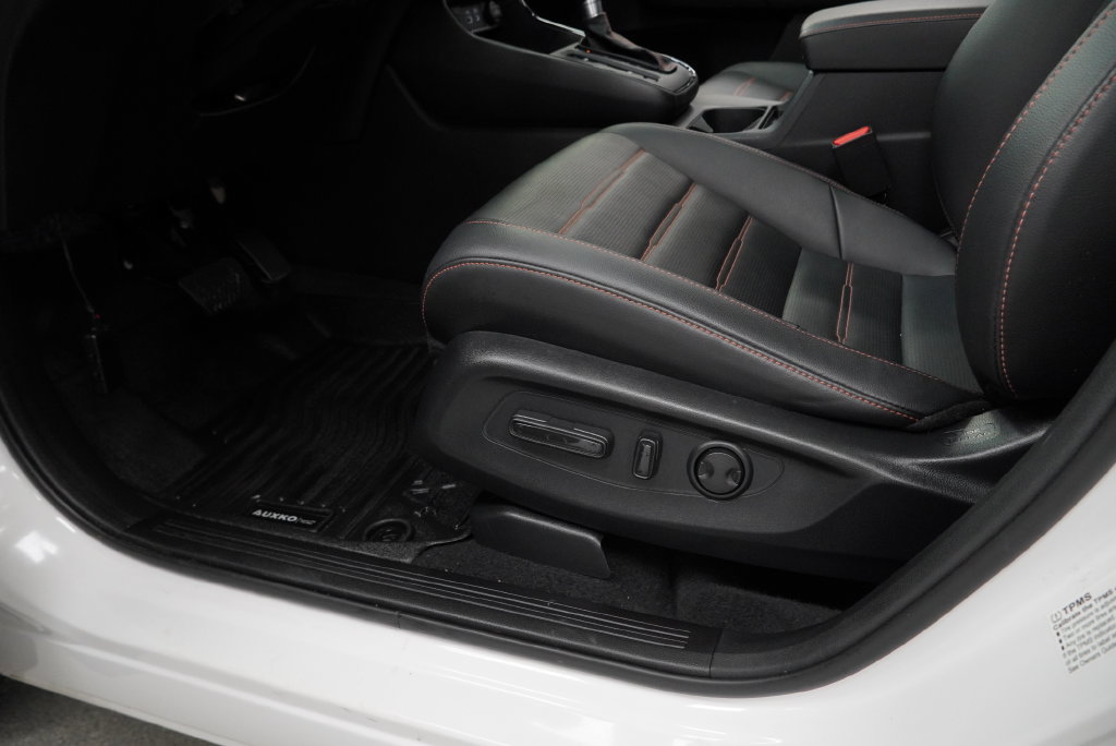 Used 2025 Honda CR-V Sport-L image 39