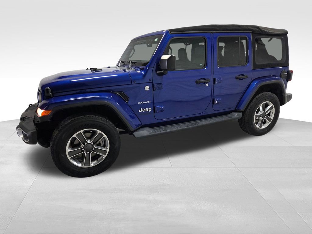 Used 2018 Jeep Wrangler Unlimited Sahara w/ Dual Top Group image 15