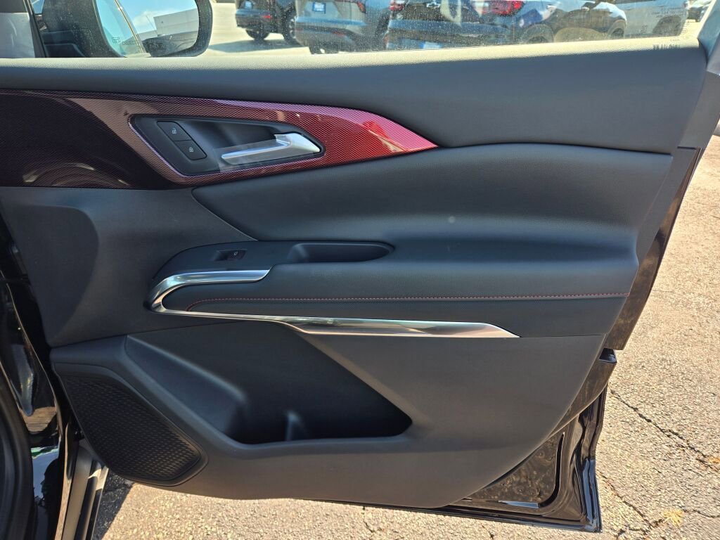 New 2026 Chevrolet Traverse Z71 w/ Driver Confidence Package image 6