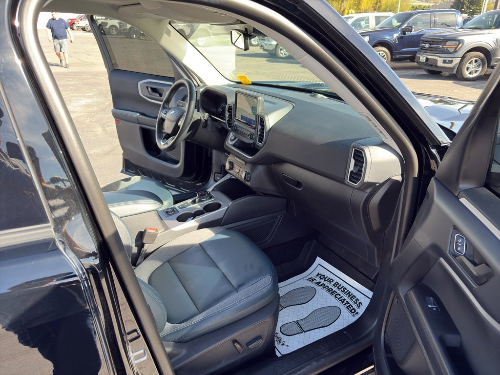 Used 2023 Ford Bronco Sport Outer Banks w/ Tech Package AWD/4WD image 25