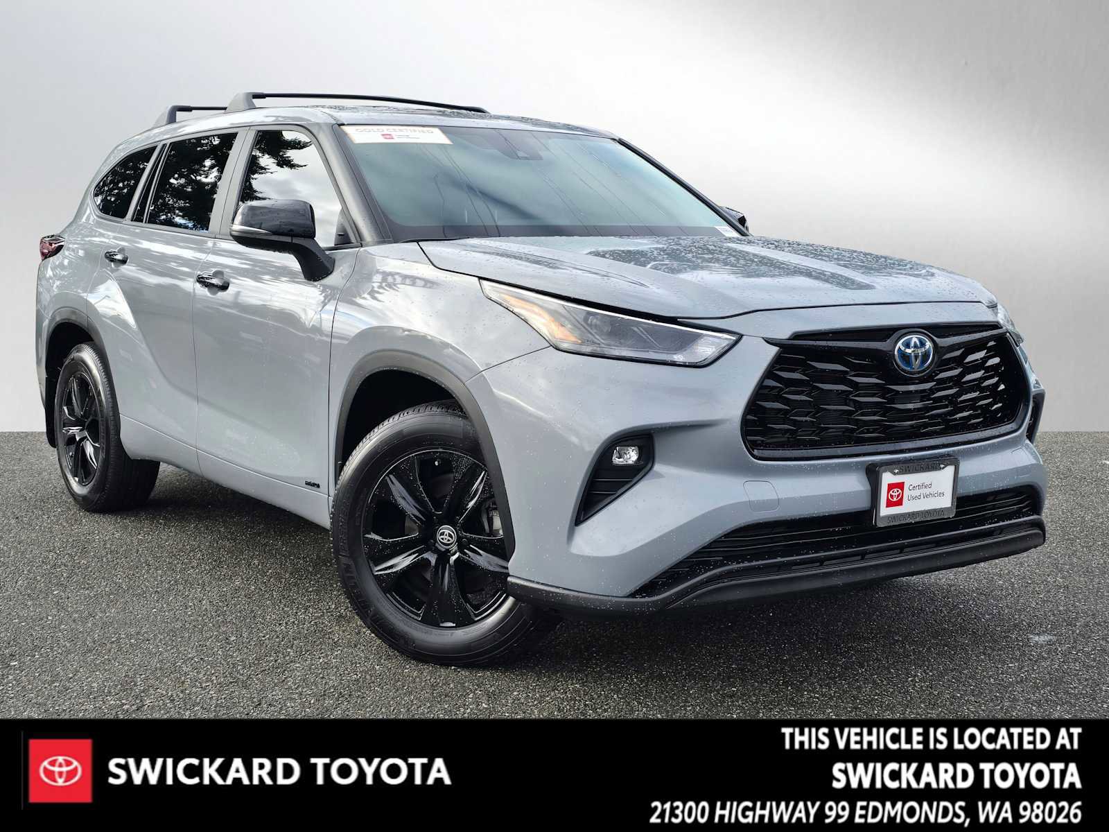 Used 2024 Toyota Highlander LE